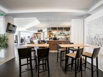 Courtyard By Marriott Airport Hotel 4*