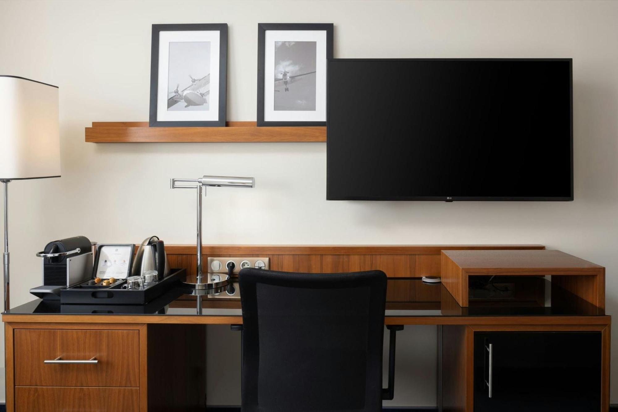 Hotel Courtyard By Marriott Airport Tolosa
