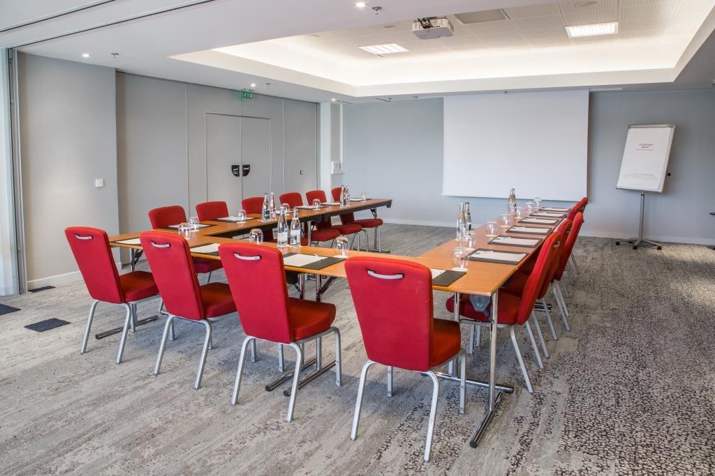 Courtyard By Marriott Airport Hotel Toulouse