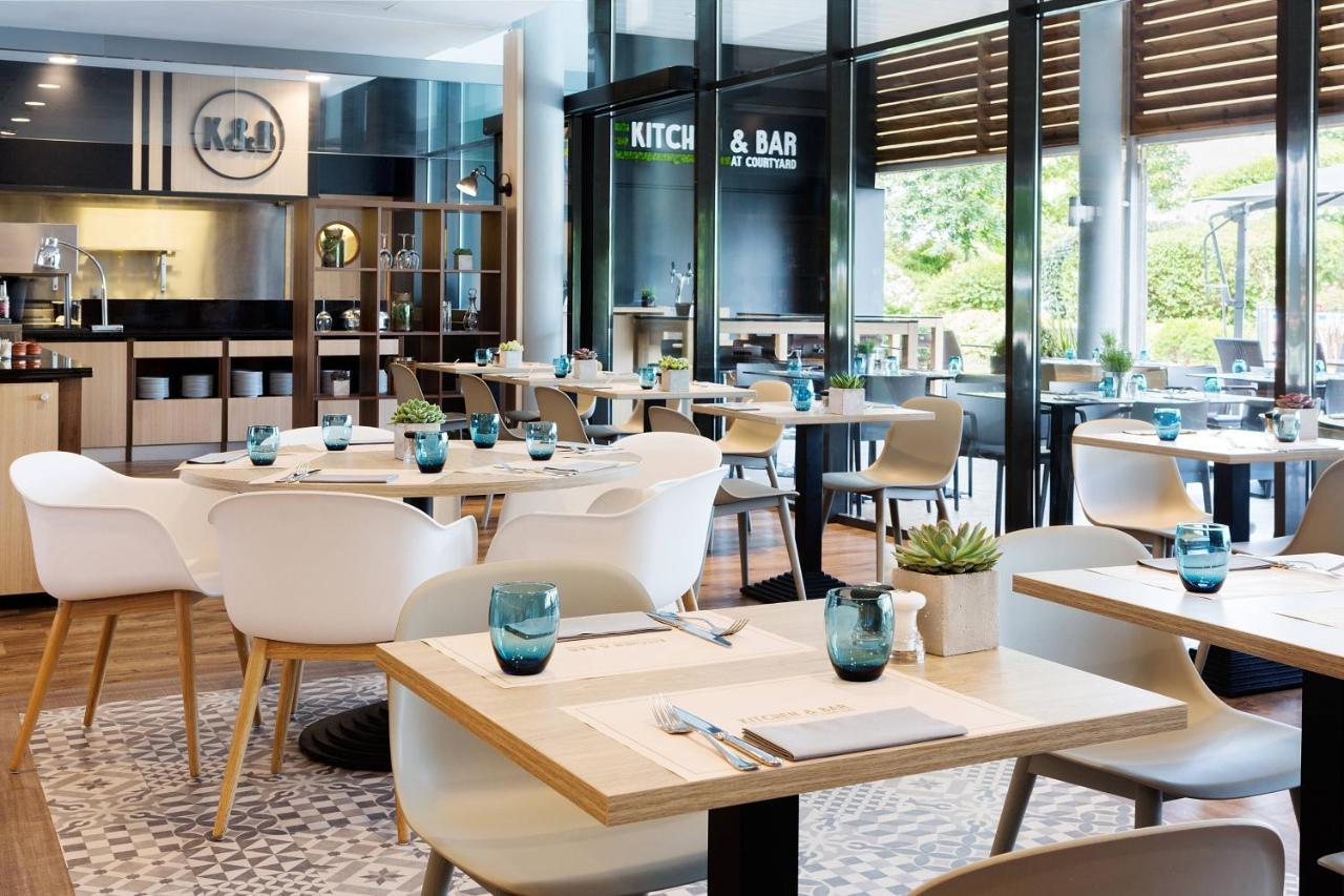 Courtyard By Marriott Airport Hotel 4*